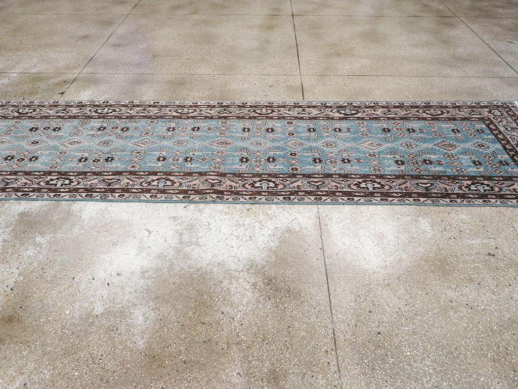 Vintage Persian Malayer Runner, No.32870 - Galerie Shabab