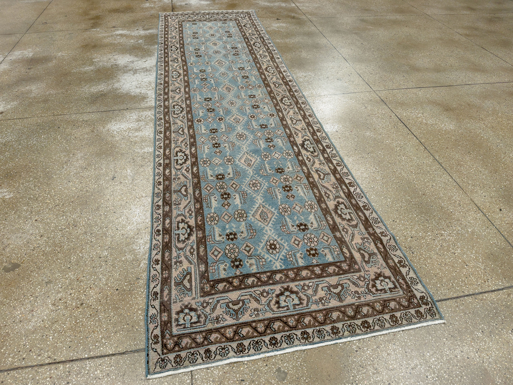 Vintage Persian Malayer Runner, No.32870 - Galerie Shabab