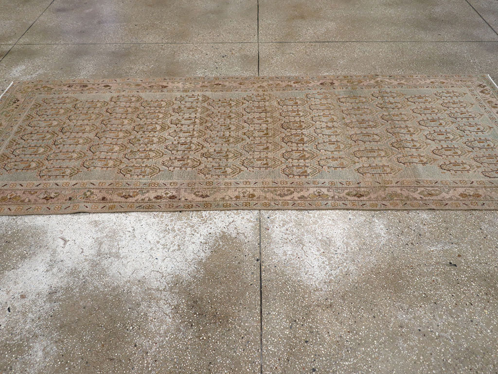 Vintage Persian Malayer Runner, No.32874 - Galerie Shabab