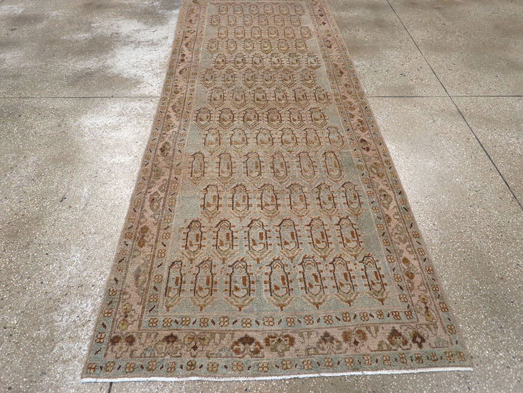 Vintage Persian Malayer Runner, No.32874 - Galerie Shabab