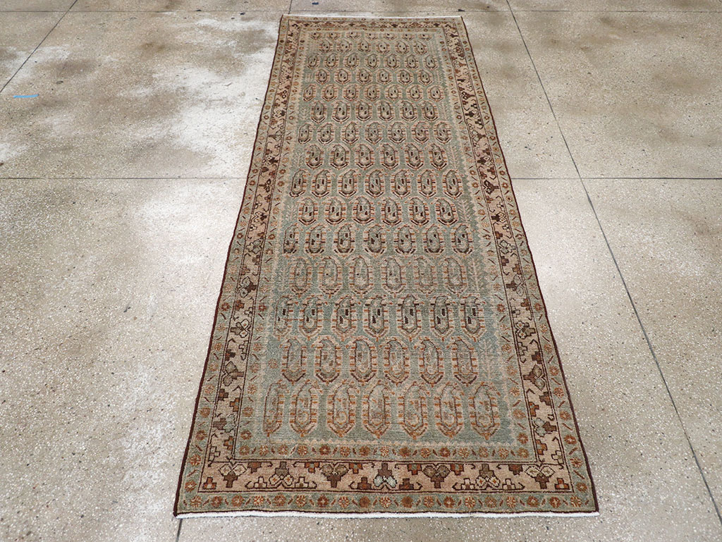 Vintage Persian Malayer Runner, No.32875 - Galerie Shabab