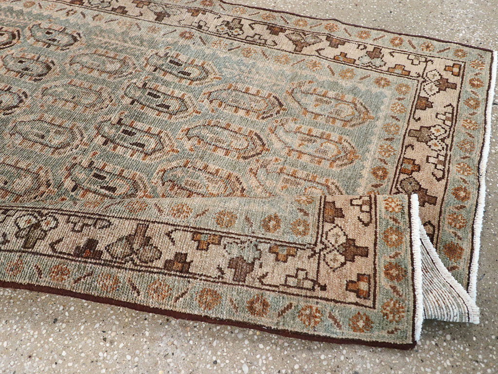 Vintage Persian Malayer Runner, No.32875 - Galerie Shabab