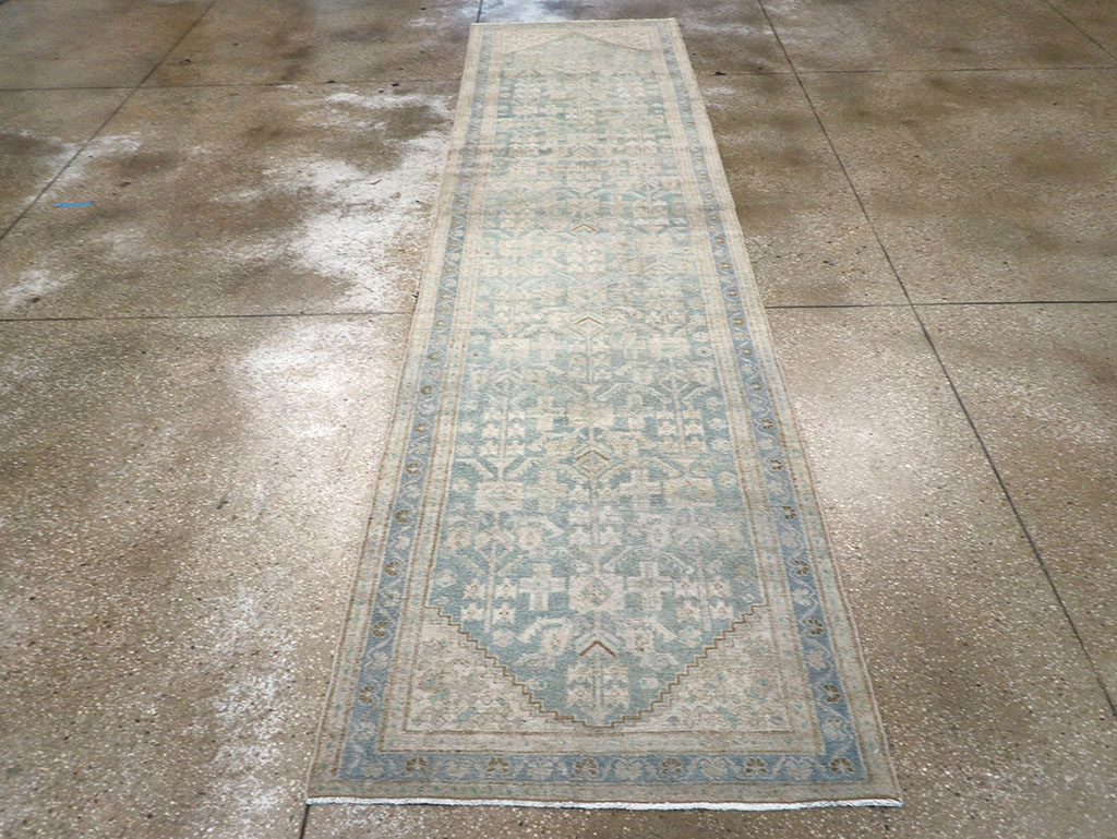 Antique Persian Malayer Runner, No.32876 - Galerie Shabab