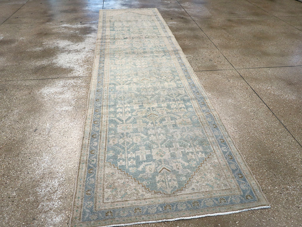 Antique Persian Malayer Runner, No.32876 - Galerie Shabab