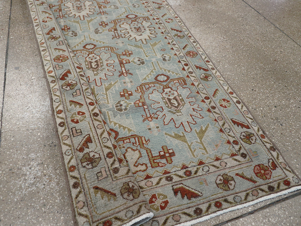 Vintage Persian Malayer Runner, No.32878 - Galerie Shabab