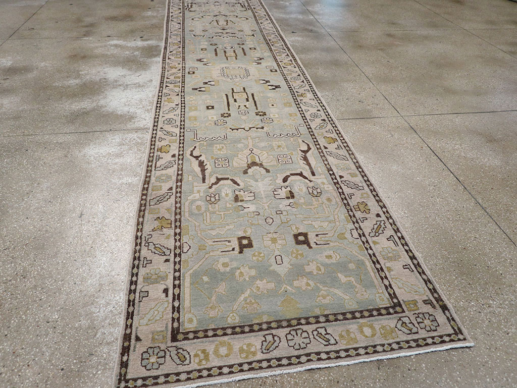 Vintage Persian Malayer Long Runner, No.32880 - Galerie Shabab