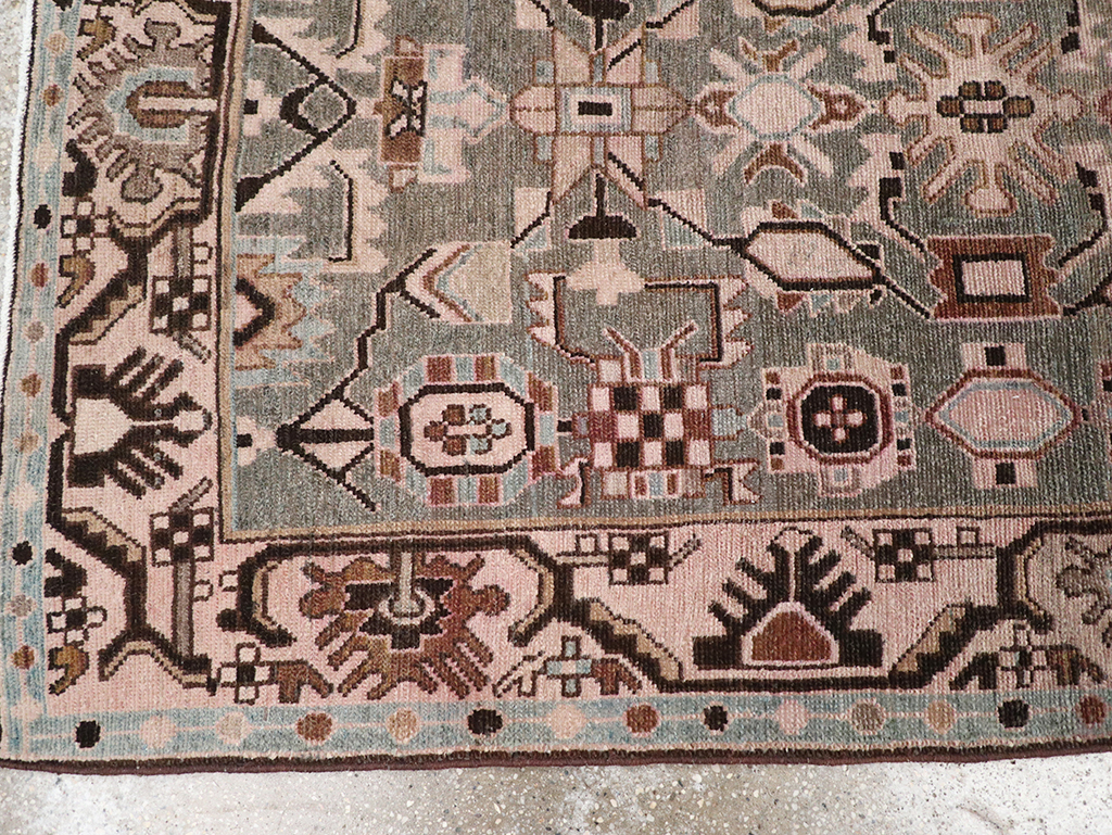 Vintage Persian Malayer Runner, No.32882 - Galerie Shabab