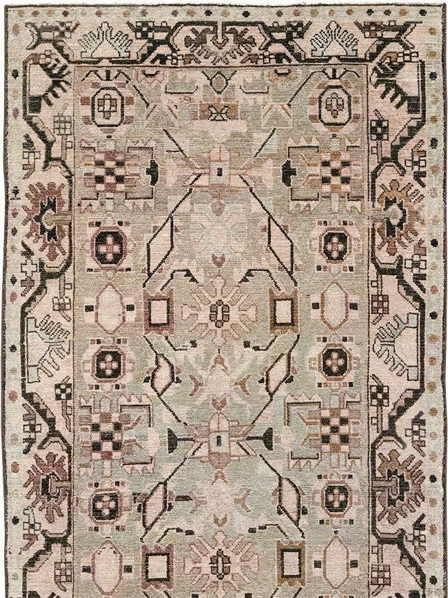 Vintage Persian Malayer Runner, No.32885 - Galerie Shabab