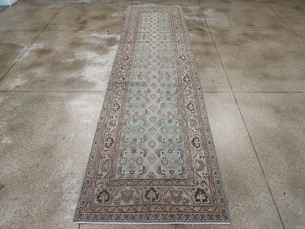 Vintage Persian Malayer Runner, No.32886 - Galerie Shabab