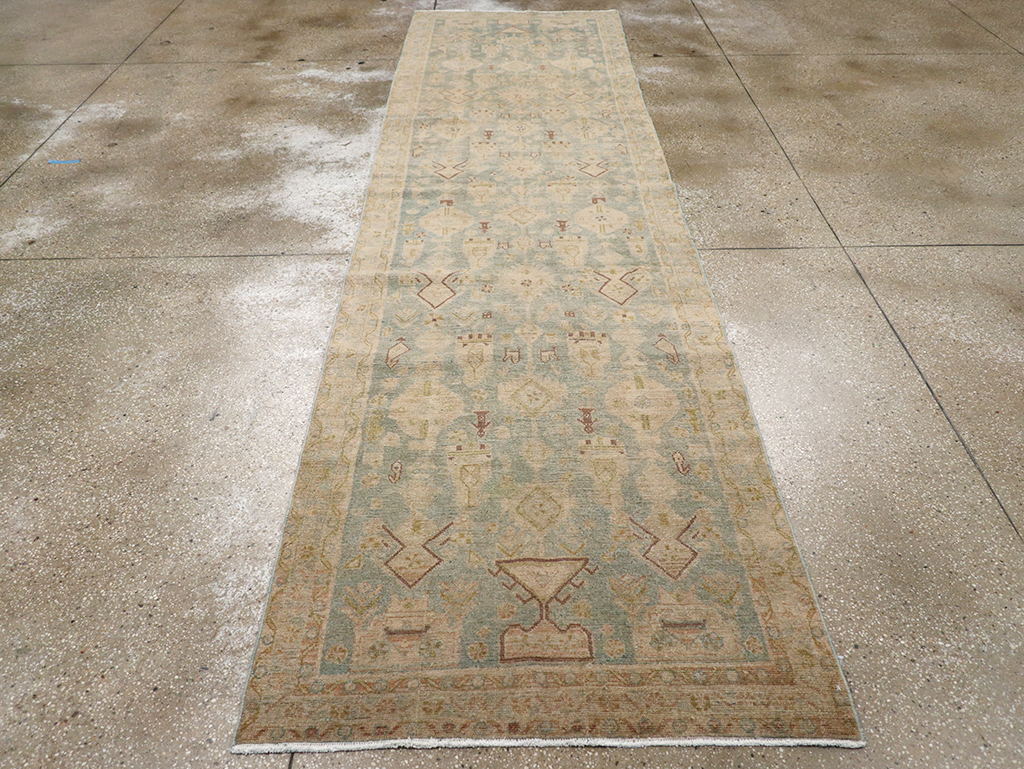 Vintage Persian Malayer Runner, No.32887 - Galerie Shabab