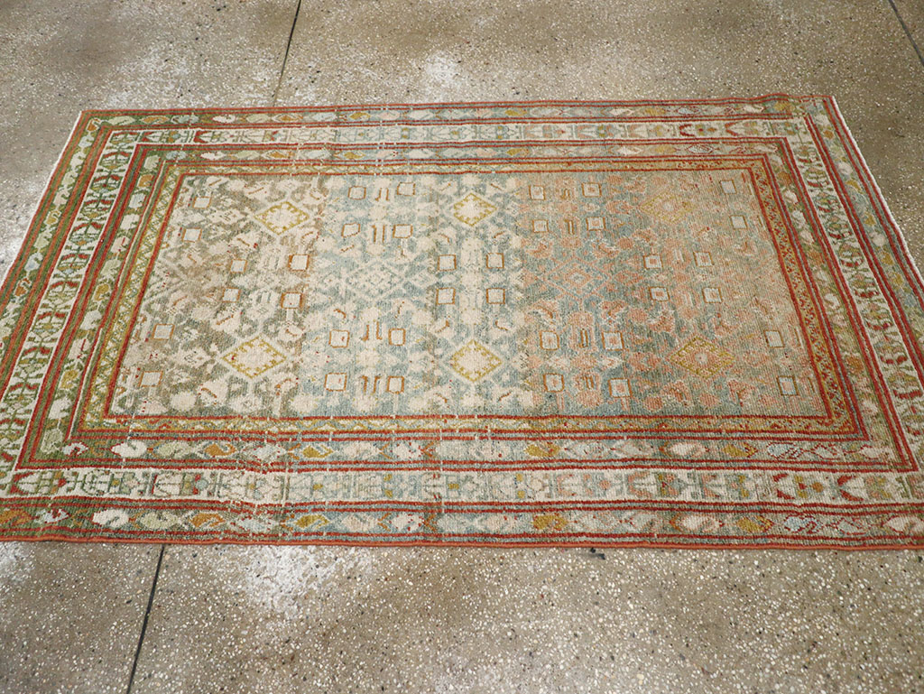 Antique Persian Malayer Accent Rug, No.32890 - Galerie Shabab