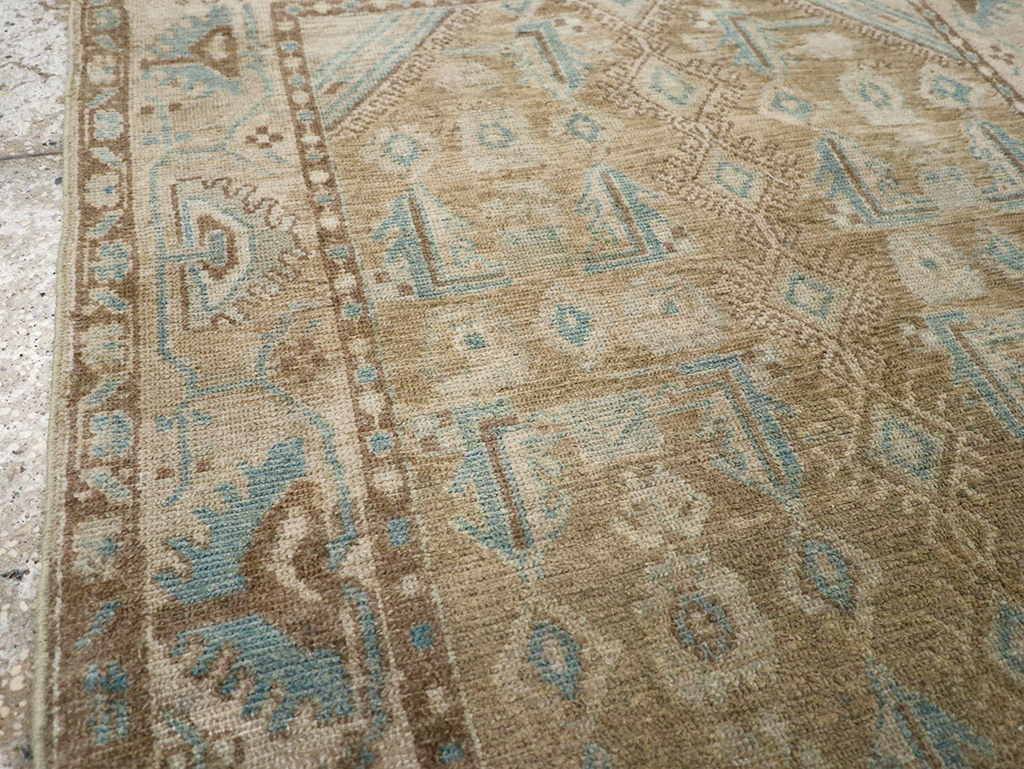 Vintage Persian Malayer Throw Rug, No.32893 - Galerie Shabab