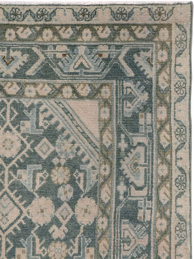 Vintage Persian Malayer Throw Rug, No.32894 - Galerie Shabab