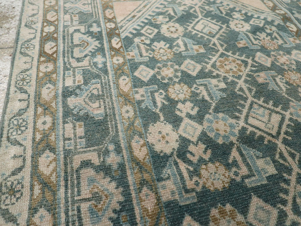 Vintage Persian Malayer Throw Rug, No.32894 - Galerie Shabab