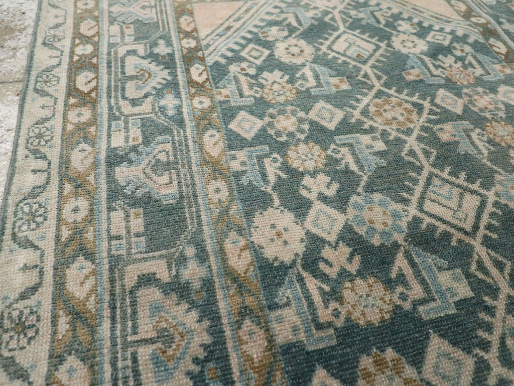 Vintage Persian Malayer Throw Rug, No.32894 - Galerie Shabab
