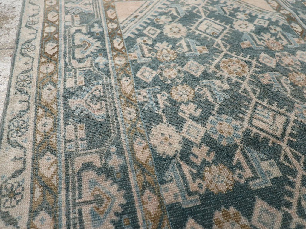 Vintage Persian Malayer Throw Rug, No.32894 - Galerie Shabab