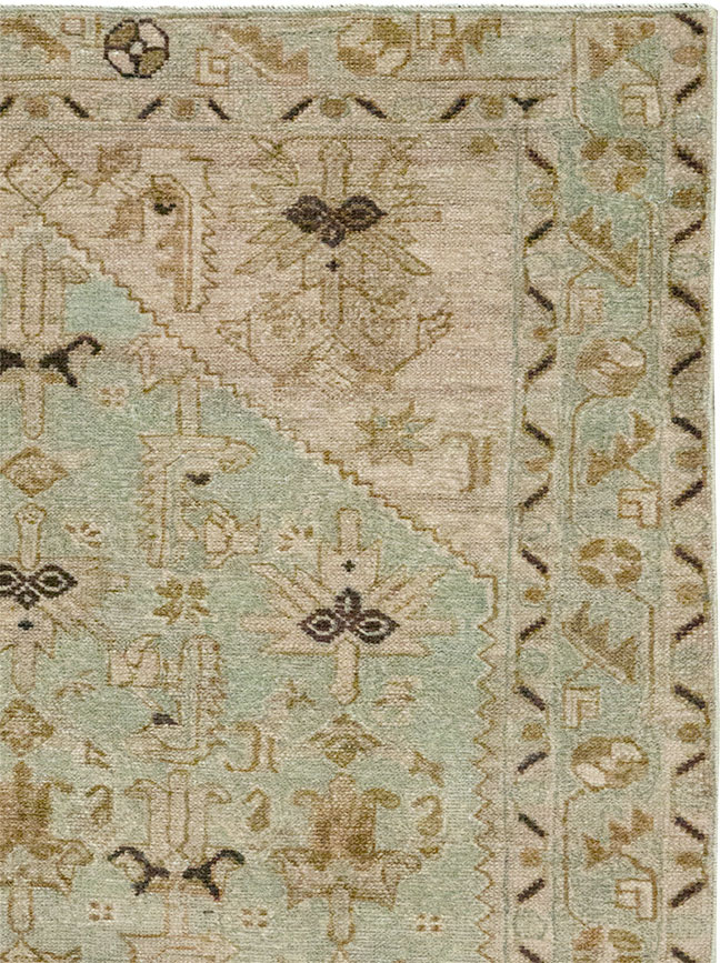 Vintage Persian Malayer Throw Rug, No.32895 - Galerie Shabab