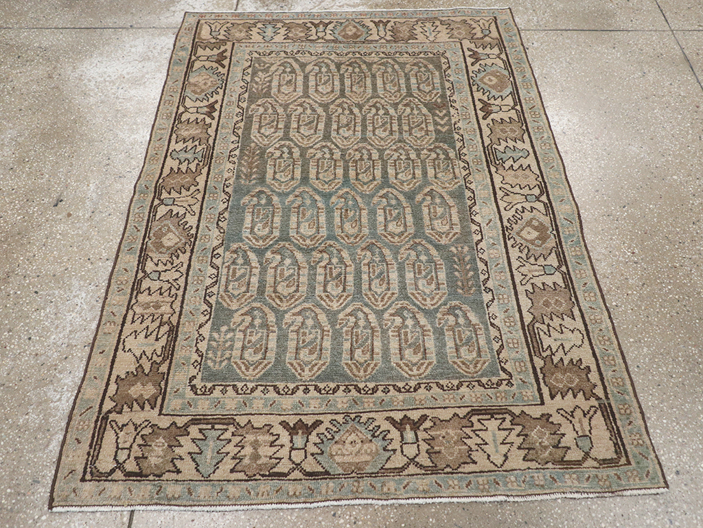 Vintage Persian Malayer Throw Rug, No.32896 - Galerie Shabab