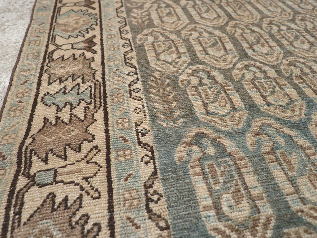 Vintage Persian Malayer Throw Rug, No.32896 - Galerie Shabab