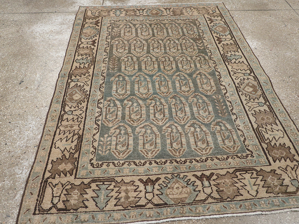 Vintage Persian Malayer Throw Rug, No.32896 - Galerie Shabab