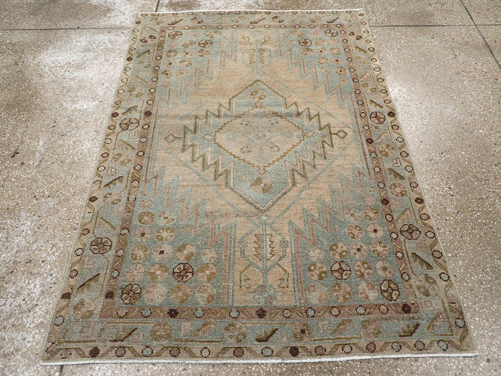 Vintage Persian Malayer Throw Rug, No.32898 - Galerie Shabab