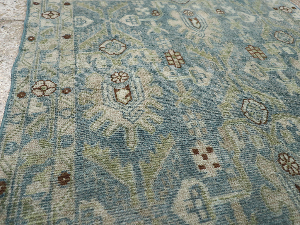 Vintage Persian Malayer Throw Rug, No.32900 - Galerie Shabab