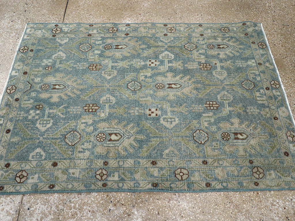 Vintage Persian Malayer Throw Rug, No.32900 - Galerie Shabab