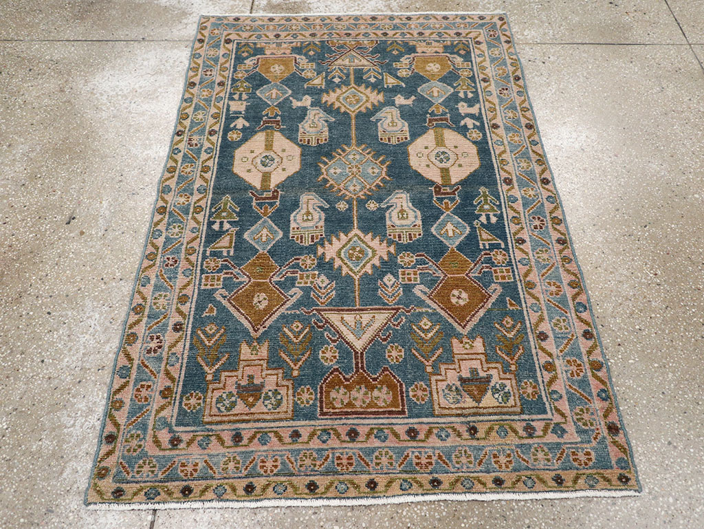 Vintage Persian Malayer Throw Rug, No.32901 - Galerie Shabab