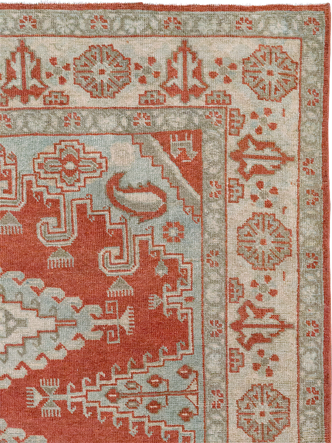 Vintage Persian Veece Accent Rug, No.32906 - Galerie Shabab