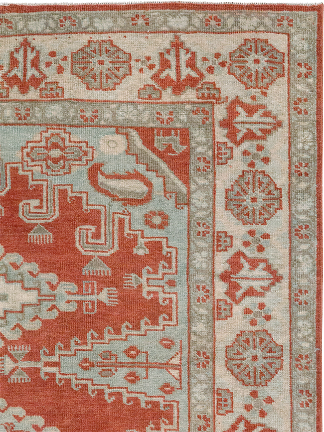 Vintage Persian Veece Accent Rug, No.32906 - Galerie Shabab