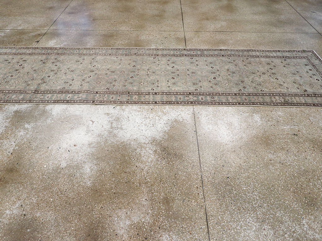 Antique Persian Malayer Runner, No.32908 - Galerie Shabab