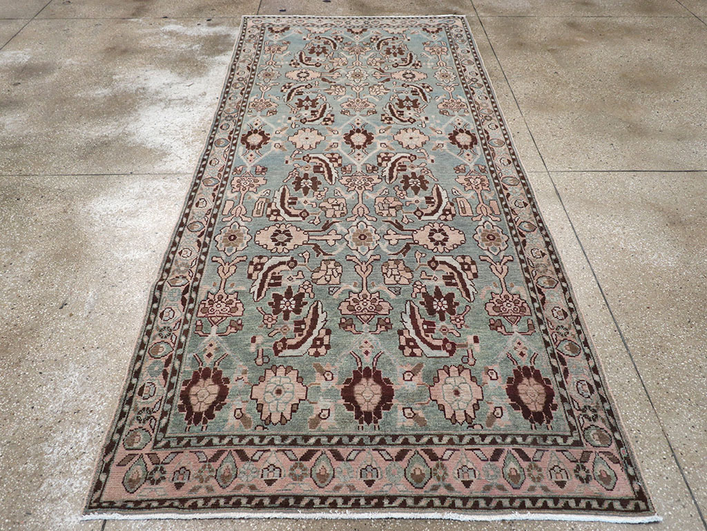 Vintage Persian Malayer Gallery Rug, No.32913 - Galerie Shabab