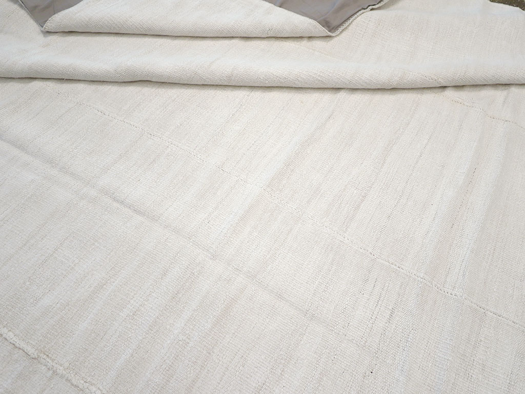 Vintage Turkish Flatweave Kilim Large Carpet, No.32919 - Galerie Shabab