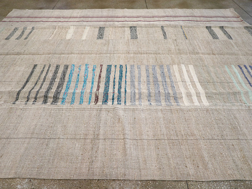 Vintage Turkish Flatweave Room Size Carpet, No.32920 - Galerie Shabab