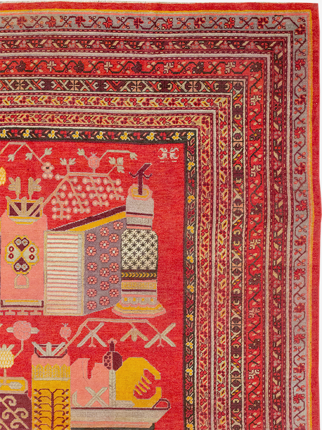 Antique East Turkestan Pictorial Vase Khotan Room Size Carpet, No.32925 - Galerie Shabab