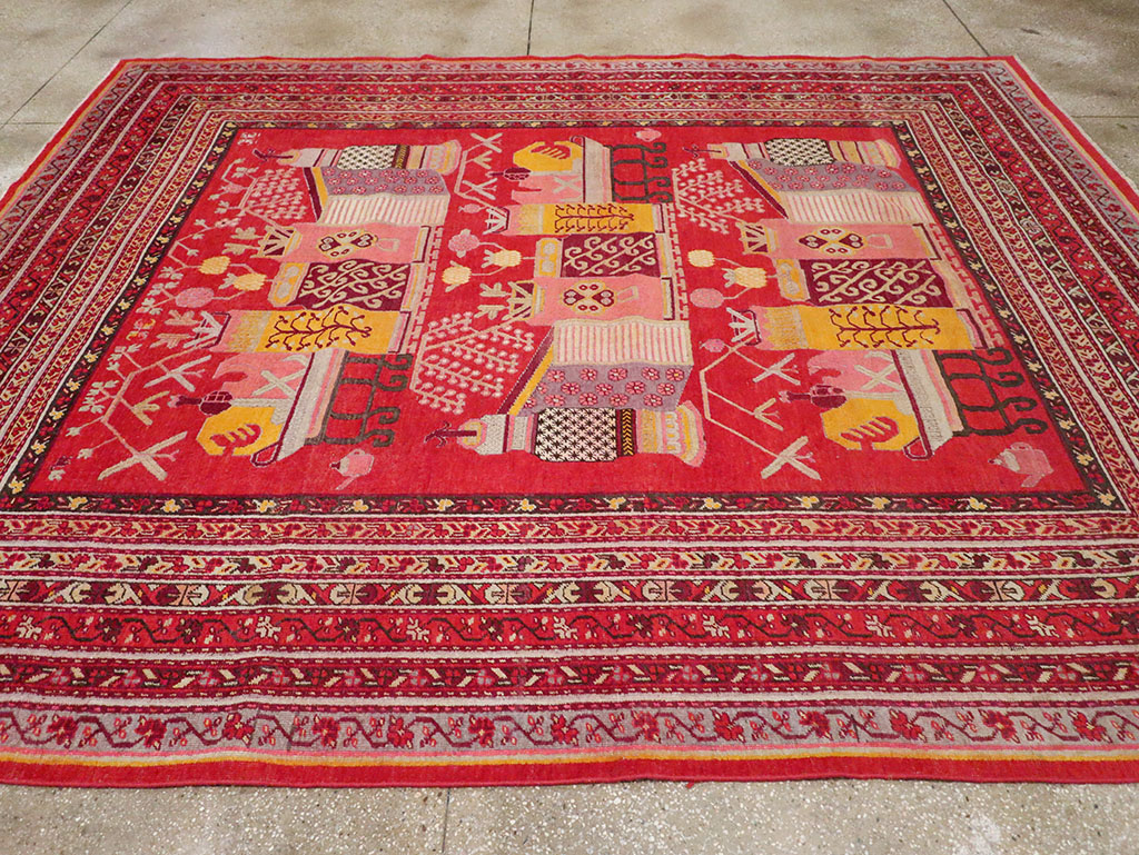 Antique East Turkestan Pictorial Vase Khotan Room Size Carpet, No.32925 - Galerie Shabab