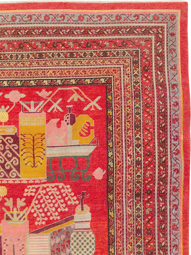Antique East Turkestan Pictorial Vase Khotan Room Size Carpet, No.32926 - Galerie Shabab