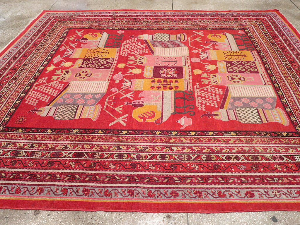 Antique East Turkestan Pictorial Vase Khotan Room Size Carpet, No.32926 - Galerie Shabab