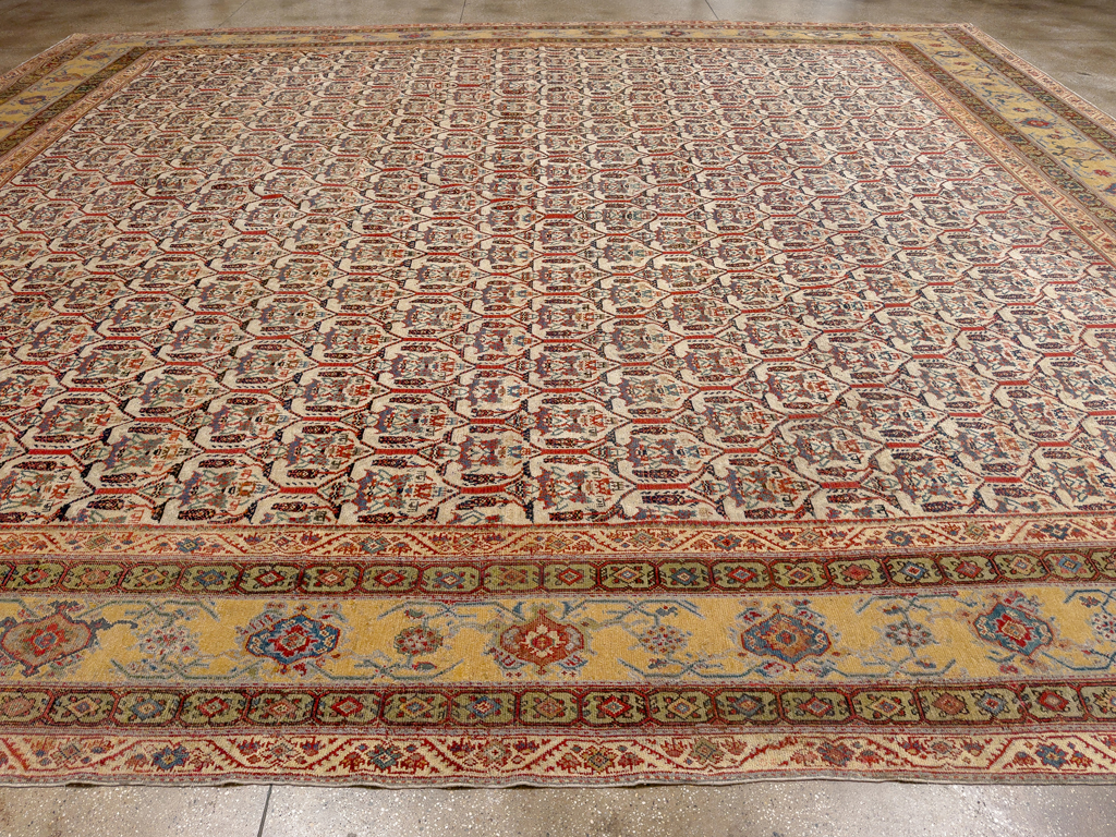 Antique Persian Fereghan Mahal Oversize Carpet, No.32933 - Galerie Shabab