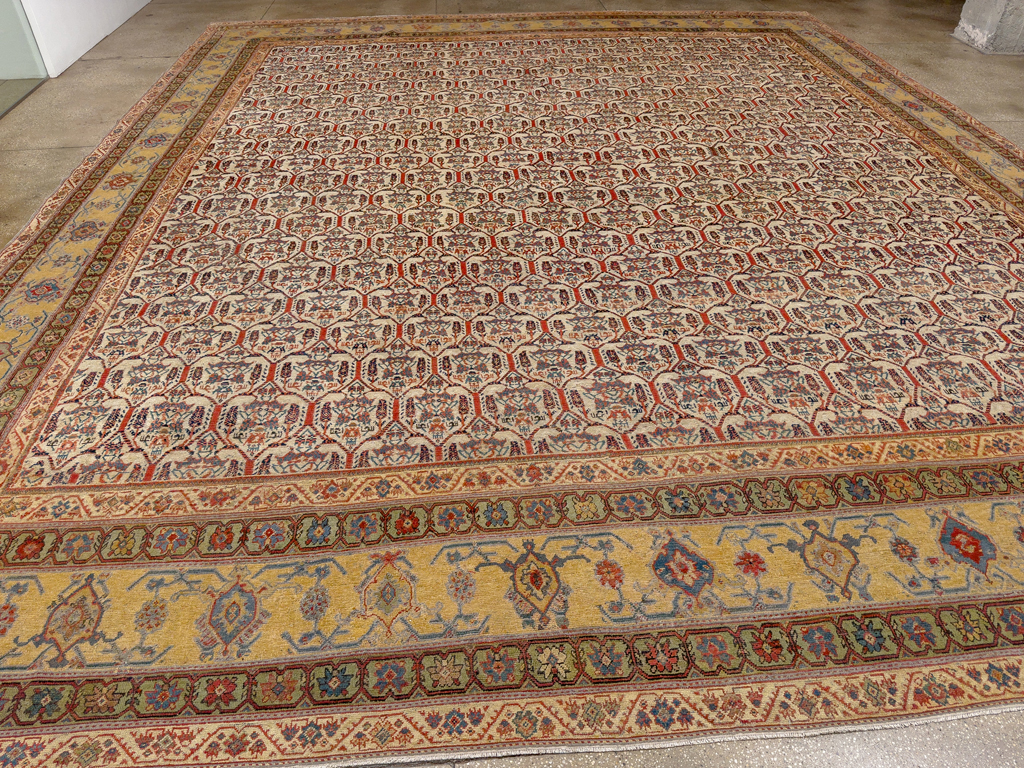 Antique Persian Fereghan Mahal Oversize Carpet, No.32933 - Galerie Shabab