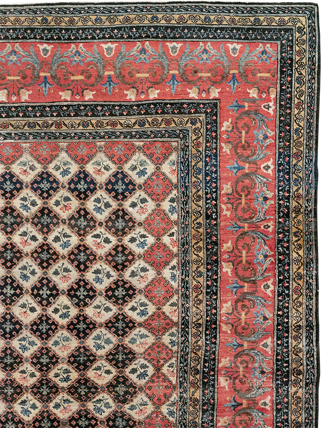 Vintage Persian Bakhtiari Room Size Carpet, No.32934 - Galerie Shabab