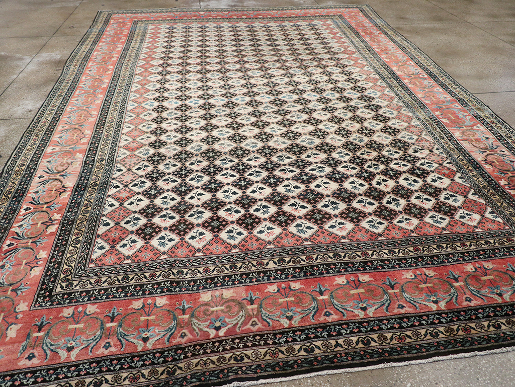 Vintage Persian Bakhtiari Room Size Carpet, No.32934 - Galerie Shabab
