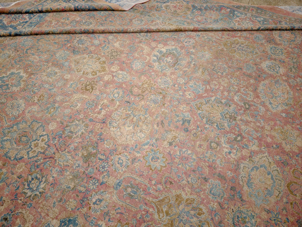 Antique Indian Lahore Oversize Carpet, No.32935 - Galerie Shabab