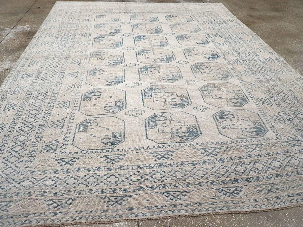Vintage Central Asian Turkoman Room Size Carpet, No.32945 - Galerie Shabab