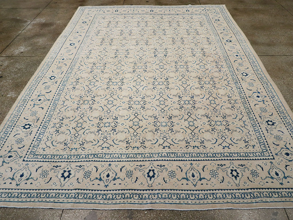 Vintage Persian Mahal Room Size Carpet, No.32946 - Galerie Shabab