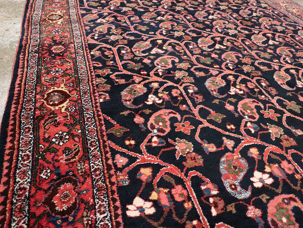 Antique Persian Bidjar Gallery Carpet, No.32953 - Galerie Shabab