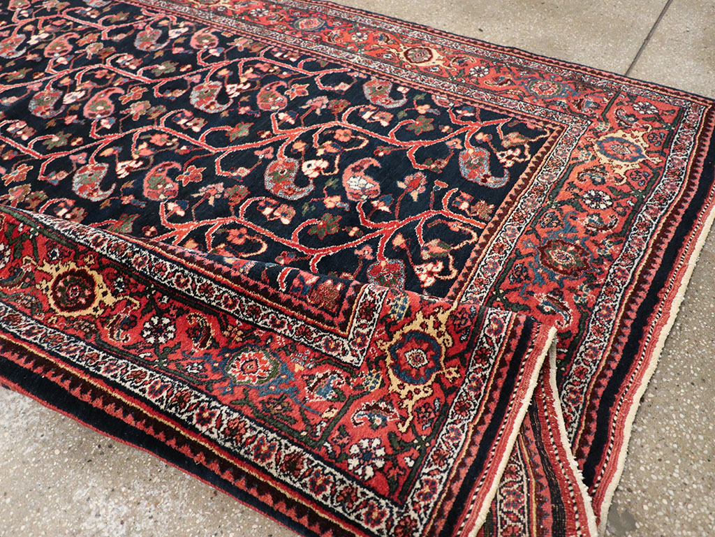 Antique Persian Bidjar Gallery Carpet, No.32953 - Galerie Shabab