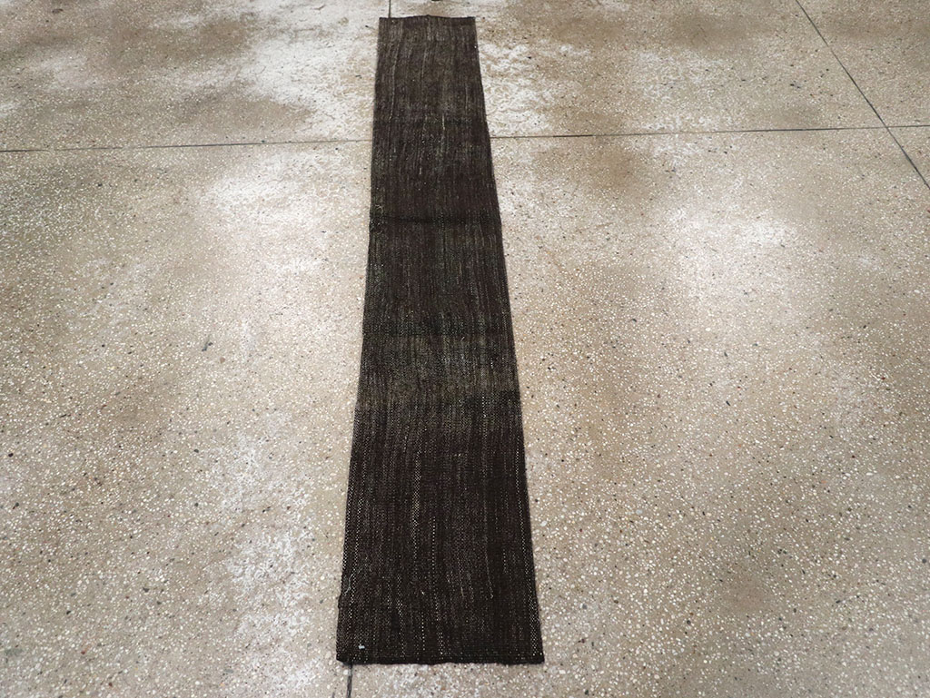 Vintage Turkish Flatweave Kilim Runner, No.32954 - Galerie Shabab