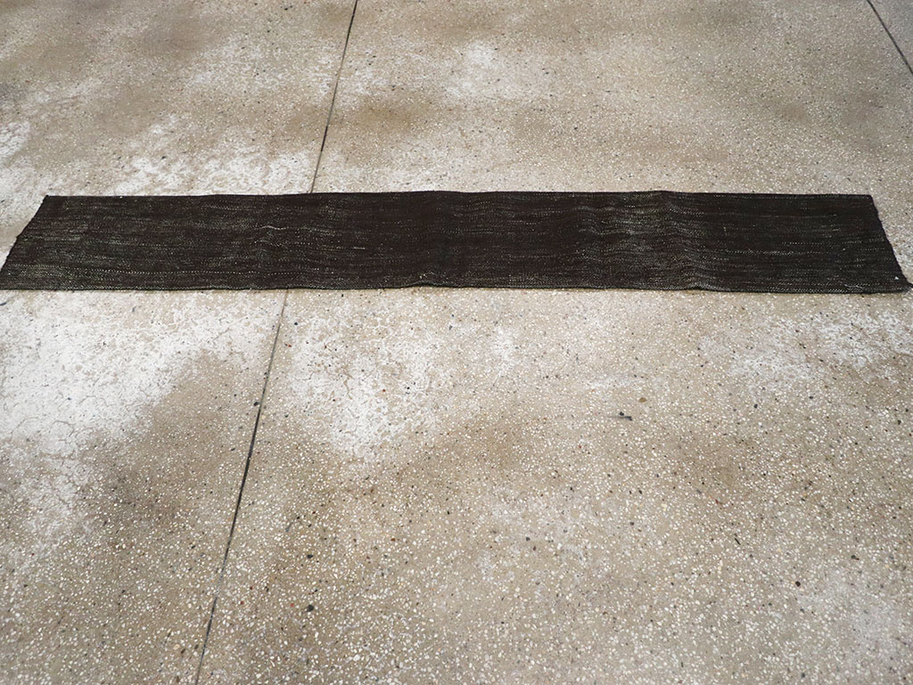 Vintage Turkish Flatweave Kilim Runner, No.32954 - Galerie Shabab