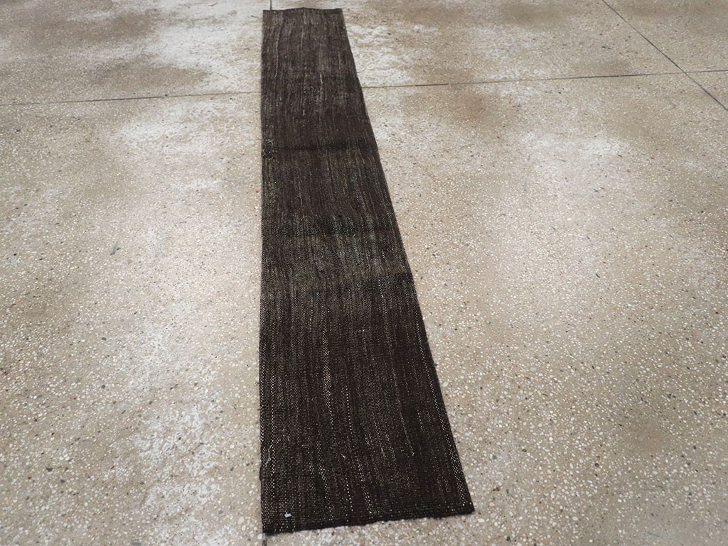 Vintage Turkish Flatweave Kilim Runner, No.32954 - Galerie Shabab